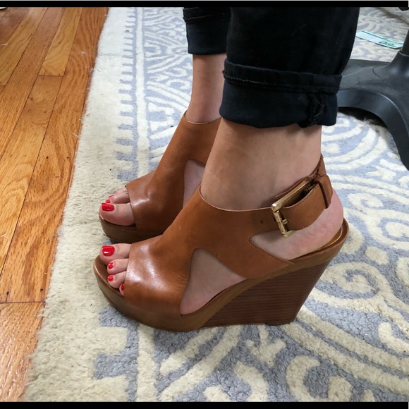 MICHAEL Michael Kors Shoes - MICHAEL MICHAEL KORS platform sandals